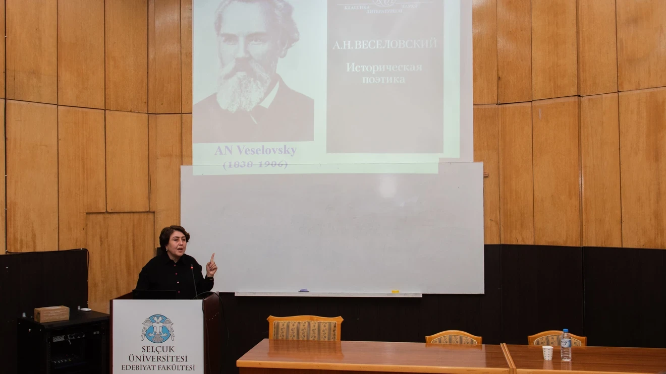 'Uzbek Literature with Nevai and Shakespeare' lectured at Selçuk University